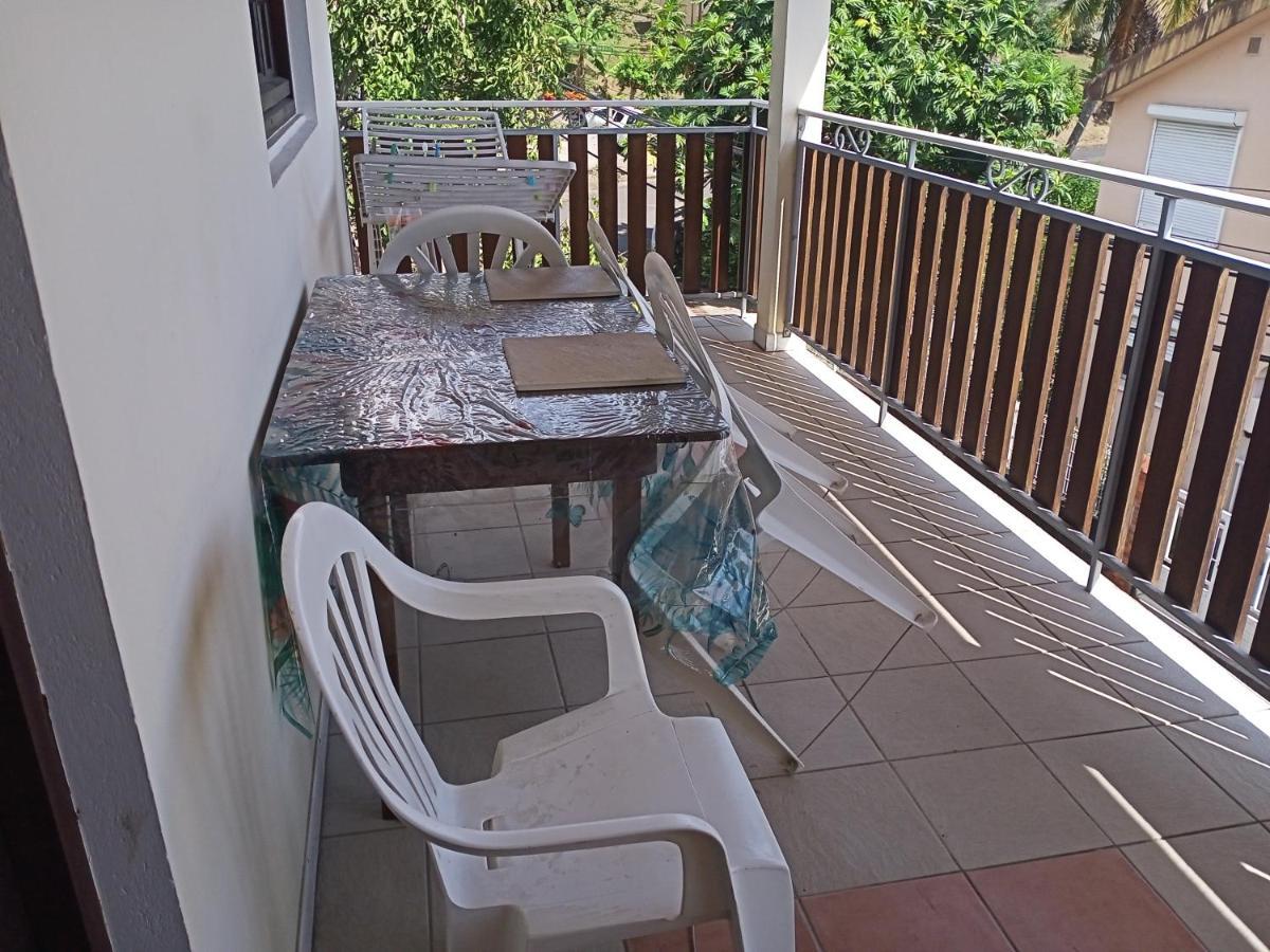 Appartamento Location saisonnière F3 meublé Schoelcher Esterno foto